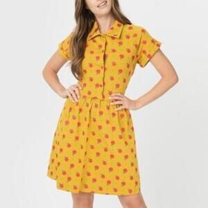 Unique Vintage 1X Plus Size Retro Dress Apple Fit Flare Yellow Teacher